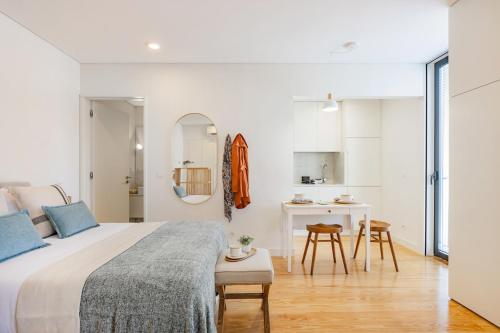 Cordoaria Studio with AC | near Clérigos