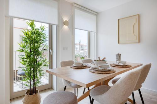 The Light Loft @ BoaVista Flats