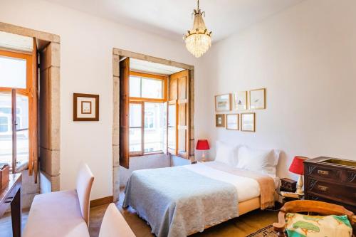 Rosarinho Cruz invites to her Atelier by the River