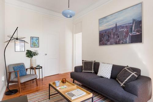 Graça Charm Flat with Sunny Balcony
