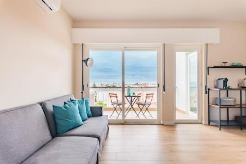Cascais Sunny with Ocean Views