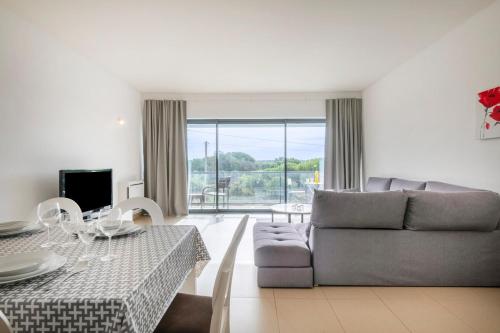 Quarteira Beach & Family Stay | Cavalo Preto