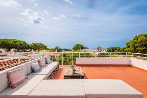 Sunny 5BR Villa @ Prainha Club