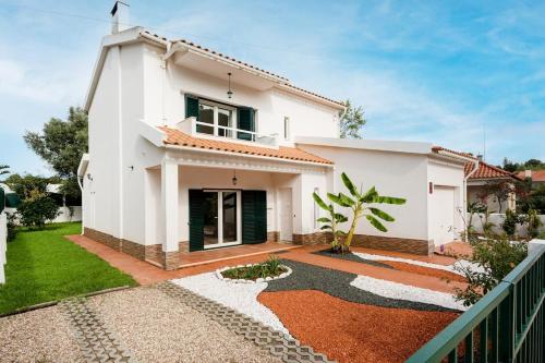Alapraia Garden & Family Stay | Estoril