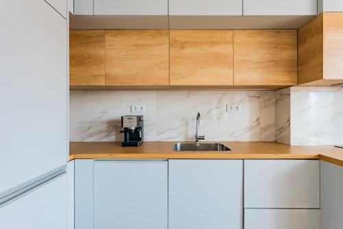2BR Chic&Bright with 120sqm. in Campo de Ourique
