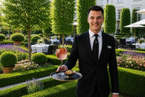 The Grand Mark Prague - The Leading Hotels of the World — Restaurant/places to eat