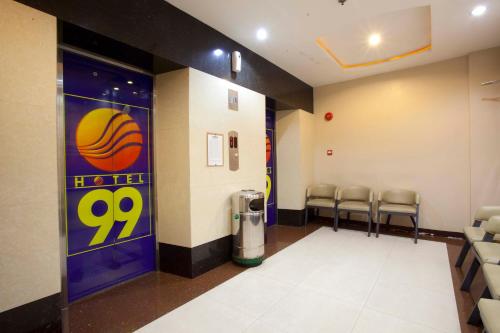マニラにあるHotel 99 Cubaoのギャラリーの写真