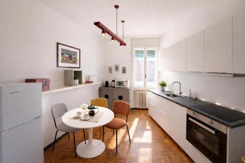 Charming Vintage Apt 5 Giornate in Duomo in 15 min
