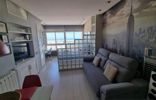 Estudio I vistas mar, cerca tren y Malaga