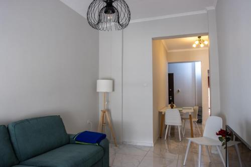 Koukaki 2BR Retreat in Athens Center near Acropolis