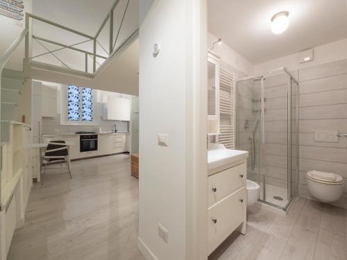 M3 Modern open-plan space close to the metro