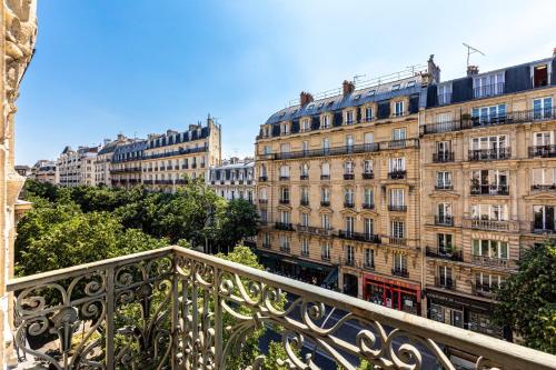 GuestReady - Parisian charm with a balcony