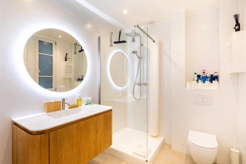 GuestReady - Parisian charm with a balcony
