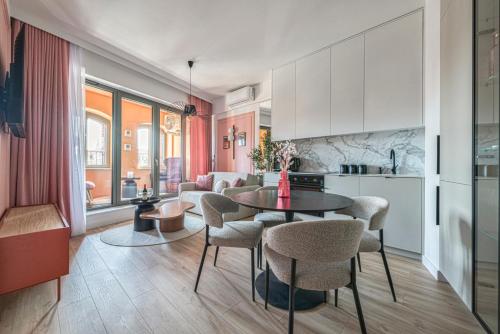 Rose Apartment Chmielna