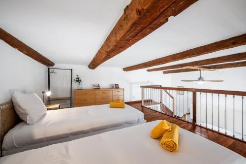 La Marne, Charming duplex in the heart of downtown Menton