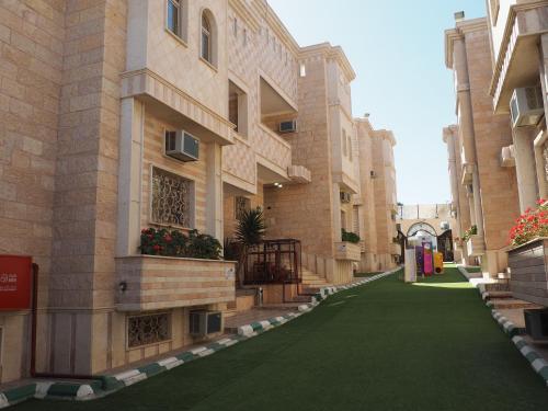Gallery image of نزل الخليج للشقق المخدومة - الهدا - الطائف Nozul Al Khaleej Serviced Apartments - Al Hada, Al Taif in Al Hada