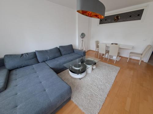 River Luxury Apartment