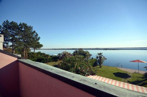 a view of the water from a house at Tartaruga in Caleri