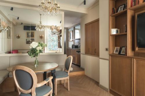 Merveil - Signature Suite - Tour Eiffel - Bourgogne