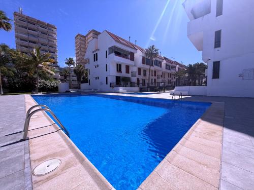 Tropicalidays Playa Las Americas 2BR Apartment