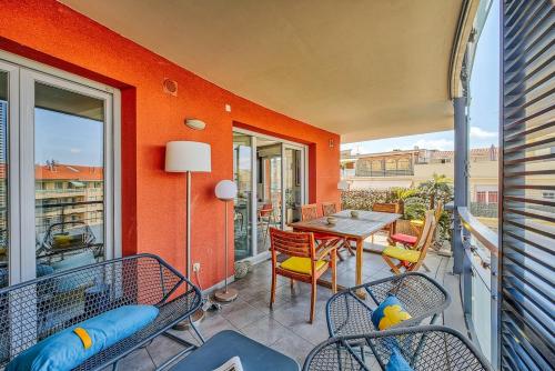Lovely 4-Bedroom Family Apartment in Central Nice