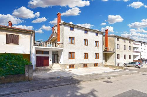 Apartments Ljubo 2429