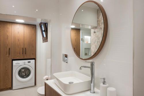 Spacious Luxury Apt, Old Town