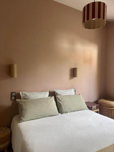Llit o llits en una habitació de Petit Cocon Basque