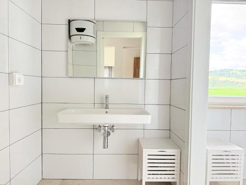 PP11 - Potenza Picena, nuovo trilocale con piscina e aria condizionata