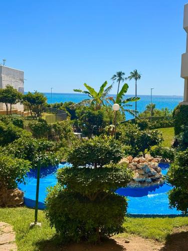 Lovely Sea and Garden View Apartment Benalbeach