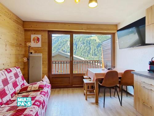 Joran JR6 MOUNTAIN & NATURE 4 Pers