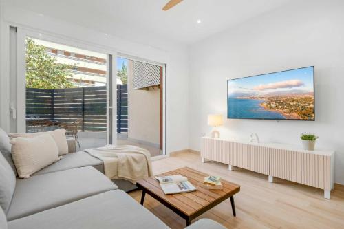 Modern 2BR Marbella Centre Pool & Terrace