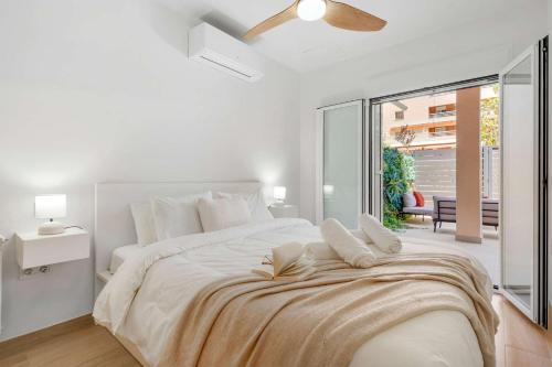 Modern 2BR Marbella Centre Pool & Terrace