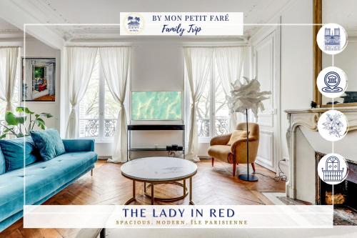 The Lady in Red - Romantique - by Mon Petit Faré