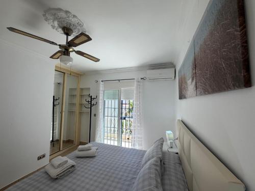 CASA TORRECILLA LINDA Adosado 2 Dormitorios a 50 metros de la Playa Torrecilla Nerja