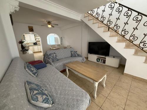 CASA TORRECILLA LINDA Adosado 2 Dormitorios a 50 metros de la Playa Torrecilla Nerja