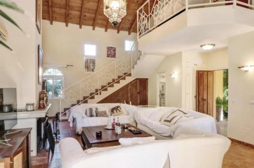 Villa con piscina privada Marbella playa