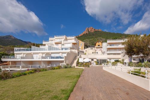 Le Cap Nérée - Appartement avec balcon vue mer