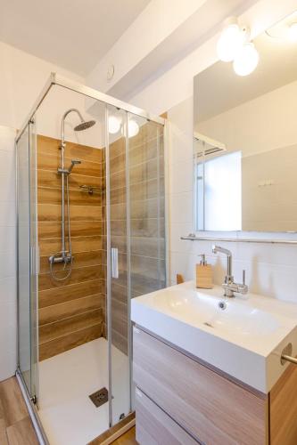 Stanza doppia bagno en suite metro M3