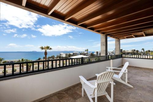 Villa Lumina by Aura Villas