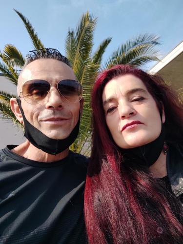 a man and a woman posing for a picture at Jose María in El Vendrell