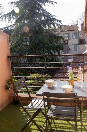 Saint Jean Avignon triplex confortable