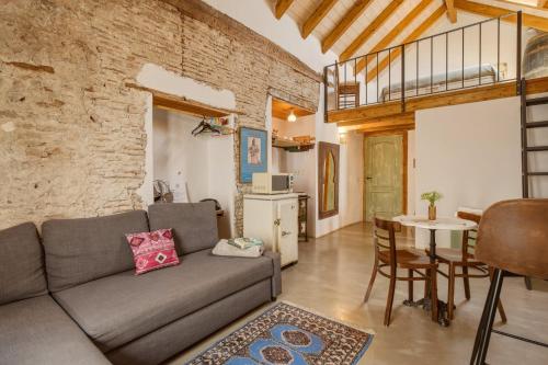 The Farm Lodge