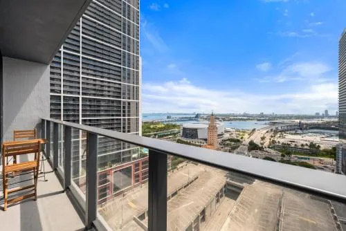 501 First Miami Worldcenter by Palermo Home Miami photo 23