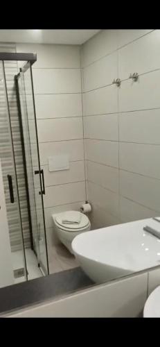 Ria Center Apartment - Left