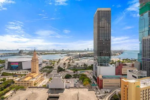 501 First Miami Worldcenter by Palermo Home Miami photo 27