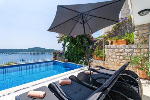 Villa Adrian