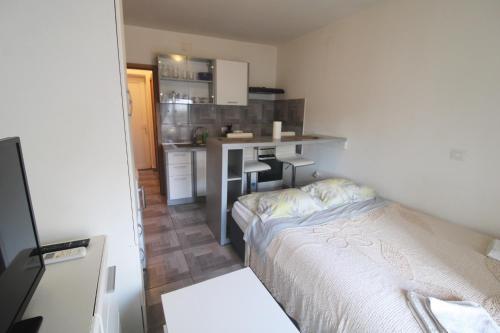 Studio apartman Nadia