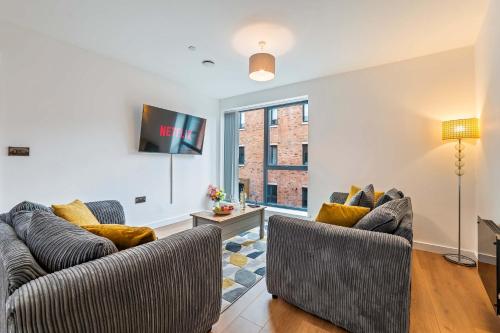 Modern 2 Bedroom Apartment City Center photo 29