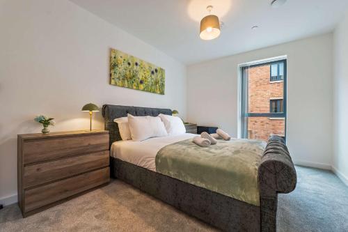 Modern 2 Bedroom Apartment City Center photo 3